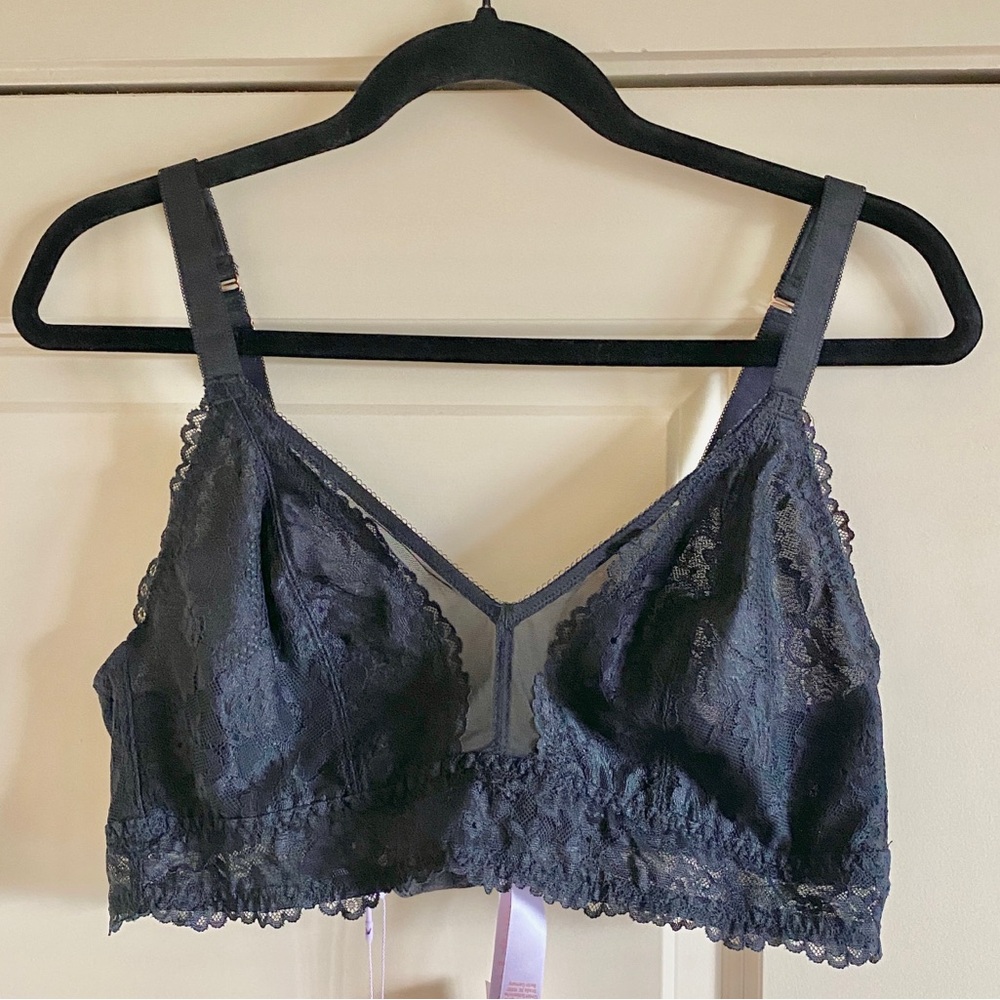 Savage X Fenty Black Lace Wireless Bralette NWT - Tagged 1X but Fits XS / S